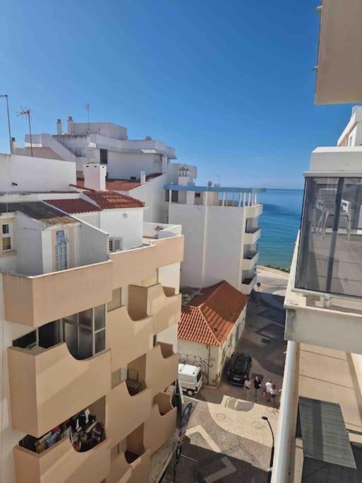 Modern Apartment Beach View Armacao de Pera Luaran gambar
